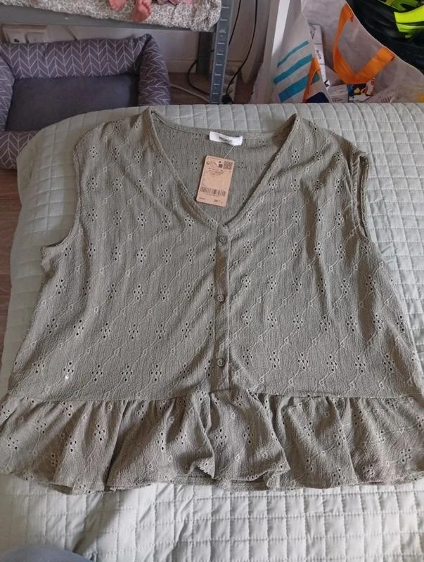 Joli haut Promod neuf taille 48: